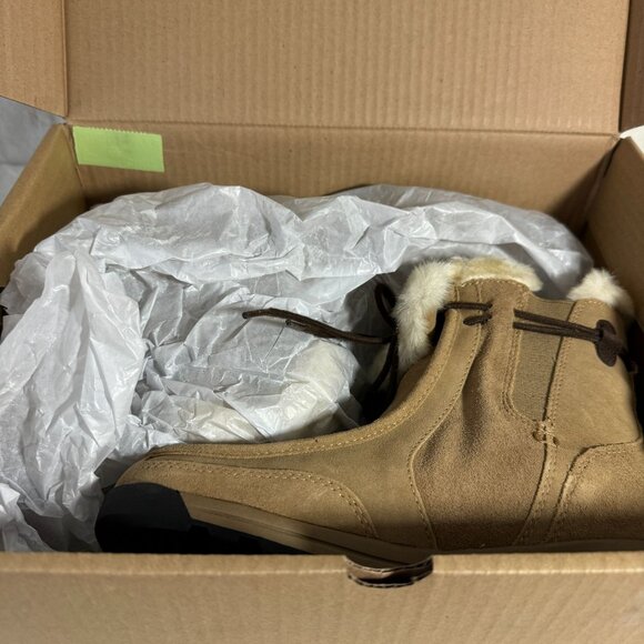 Lands' End Girls Powder Belle Bootie US 5 Medium Thermolite Insole Dark Fawn - Picture 9 of 10